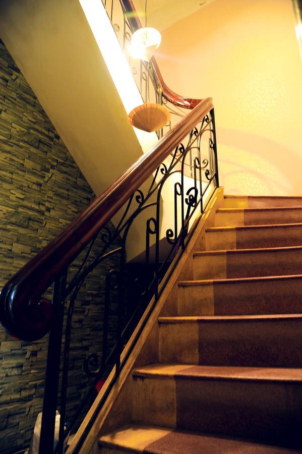 Queen Homestay Hue Esterno foto